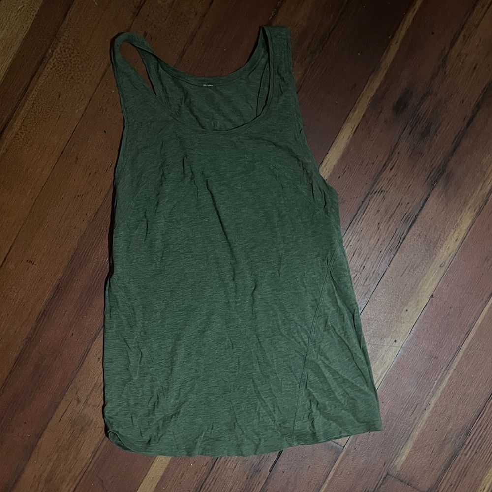 Lululemon Top size 6 no tag